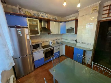 Сдается 4-комн. квартира, 90 м²