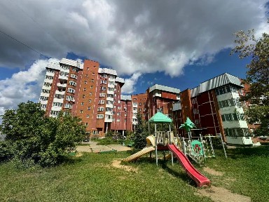 Продается 3-комн. квартира, 99 м²