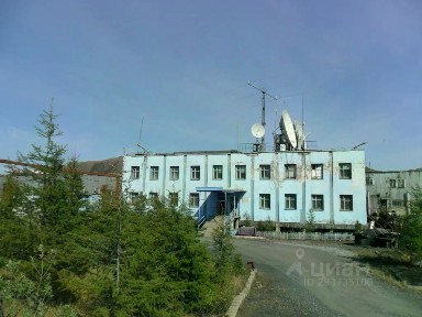 Саха (Якутия) респ., Усть-Янский улус, Депутатский пгт, Центральная ул., 5