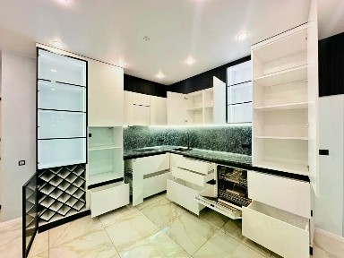 Продается 3-комн. квартира, 76,5 м²