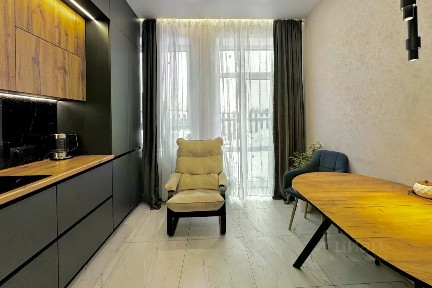Сдается 3-комн. квартира, 77,09 м²