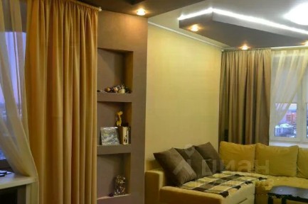 Сдается 4-комн. квартира, 140 м²
