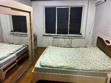 Продается 4-комн. квартира, 79 м²