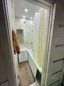 Продается 4-комн. квартира, 61,5 м²