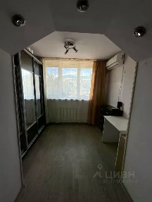 Продается 4-комн. квартира, 92 м²