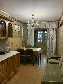 Продается 4-комн. квартира, 83 м²