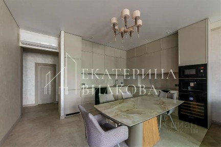 Сдается 3-комн. квартира, 111 м²