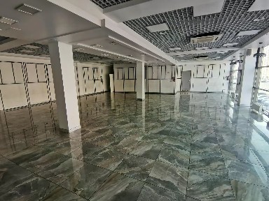 Продается помещение свободного назначения, 1 300 м²