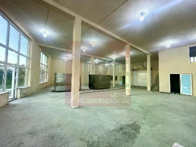 Продается помещение свободного назначения, 422,2 м²