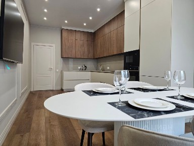 Сдается 3-комн. квартира, 105 м²