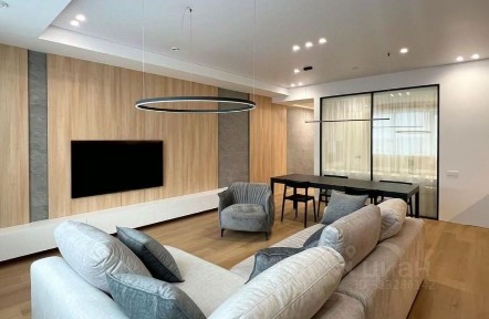 Сдается 1-комн. квартира, 68 м²