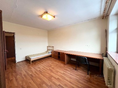 Сдается 3-комн. квартира, 200 м²
