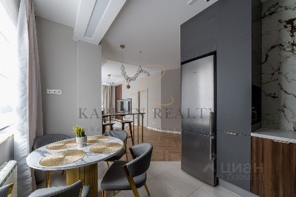 Сдается 2-комн. квартира, 72,1 м²