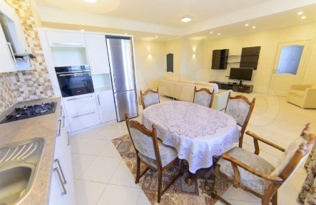 Сдается 2-комн. квартира, 75 м²