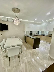 Сдается 3-комн. квартира, 115 м²
