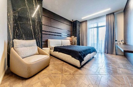 Сдается 3-комн. квартира, 140 м²
