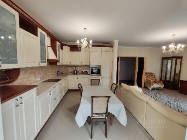 Сдается 2-комн. квартира, 70 м²
