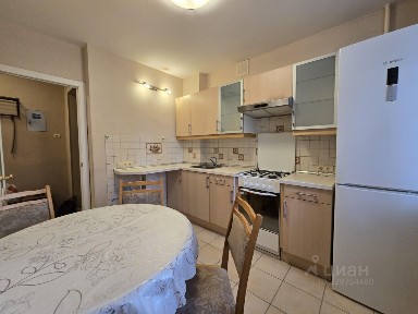 Сдается 3-комн. квартира, 76 м²