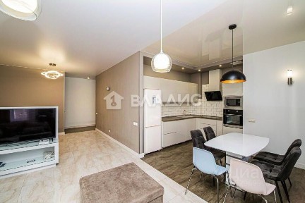 Сдается 3-комн. квартира, 130 м²