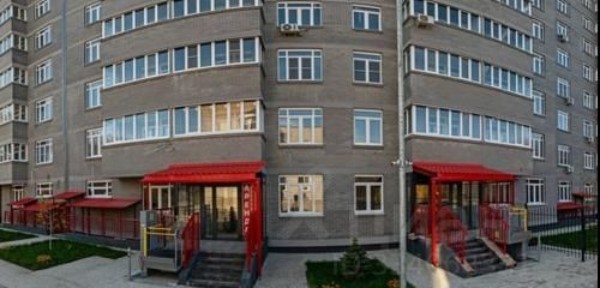 Ростовская область, Ростов-на-Дону, р-н Пролетарский, мкр. Александровка, просп. 40-летия Победы, 63/17с7
