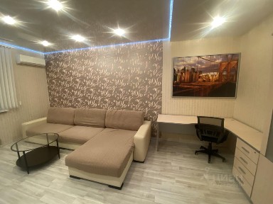 Сдается 2-комн. квартира, 70 м²