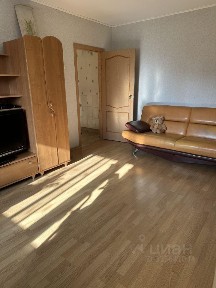 Продается 4-комн. квартира, 61,8 м²