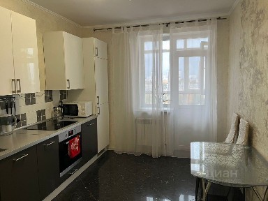 Сдается 1-комн. квартира, 42 м²
