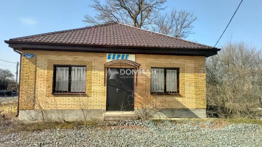 Продается торговая площадь, 100 м²