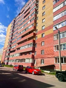 Продается 2-комн. квартира, 79 м²