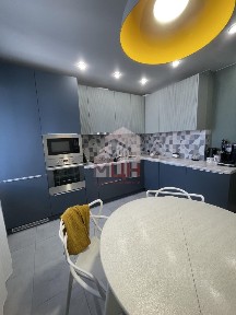 Продается 2-комн. квартира, 62,8 м²