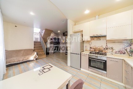 Сдается 3-этажный коттедж, 119,9 м²