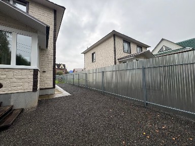 Сдается 2-этажный коттедж, 130 м²
