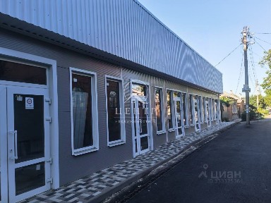 Ростовская область, Ростов-на-Дону, р-н Советский, мкр. Западный, Манежная ул., 94