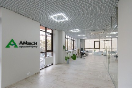 Продается офис, 390 м²