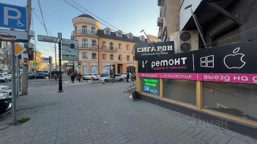 Ростовская область, Ростов-на-Дону, р-н Кировский, мкр. Центр, просп. Соколова, 21/19