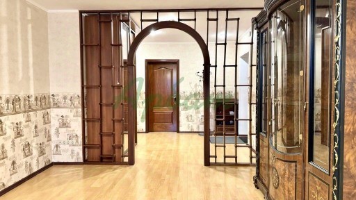 Продается 2-комн. квартира, 92,5 м²