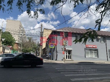 Ростовская область, Ростов-на-Дону, р-н Пролетарский, мкр. Нахичевань, ул. 13-я Линия, 29/51
