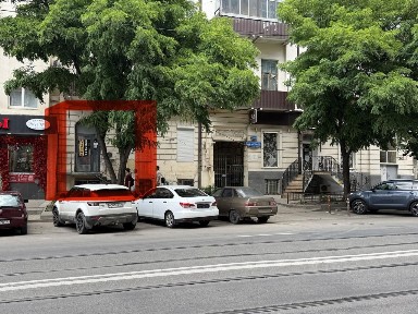 Ростовская область, Ростов-на-Дону, р-н Ленинский, мкр. Центр, ул. Максима Горького, 147А