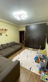 Продается 2-комн. квартира, 64 м²