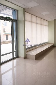 Продается торговая площадь, 460 м²