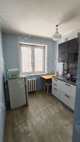 Продается 4-комн. квартира, 62 м²