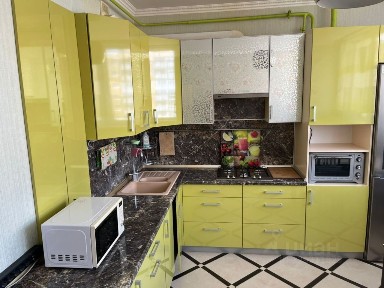 Продается 2-комн. квартира, 67 м²