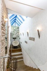 Продается 4-комн. квартира, 185 м²