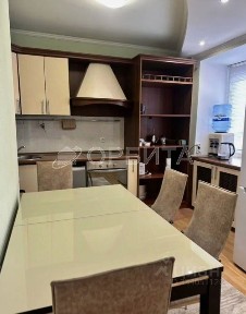 Продается 2-комн. квартира, 74,7 м²