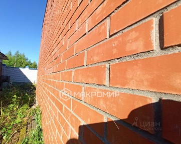 Продается 3-этажный дом, 500 м²
