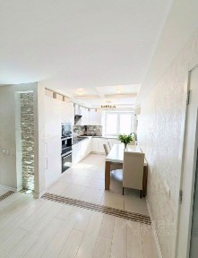 Продается 2-комн. квартира, 82,5 м²