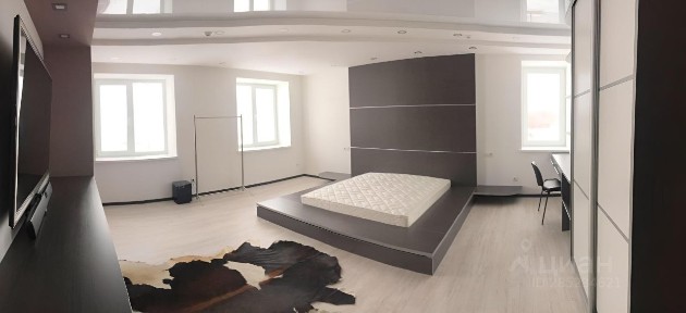 Продается 3-этажный коттедж, 450 м²