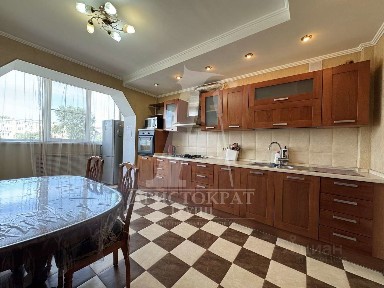 Сдается 2-комн. квартира, 69 м²