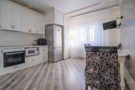 Сдается 3-комн. квартира, 94,5 м²
