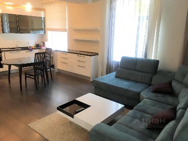 Сдается 3-комн. квартира, 102 м²